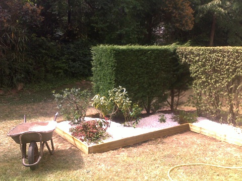 jardiniere galets